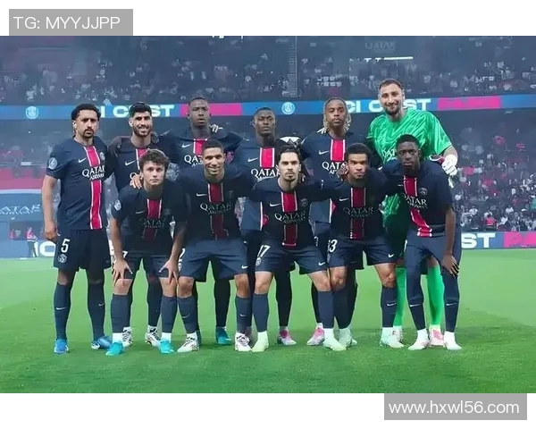 巴黎球员评选足球明星视频揭示足坛新星与传奇球员的精彩对决与故事